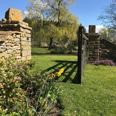 The Manor Farm Alderton Villa Chippenham  Luaran gambar