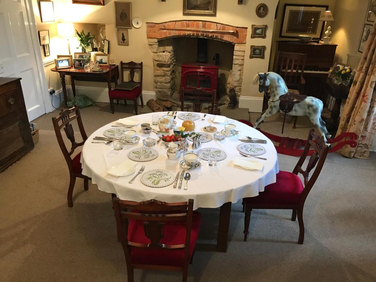The Manor Farm Alderton Villa Chippenham  Luaran gambar